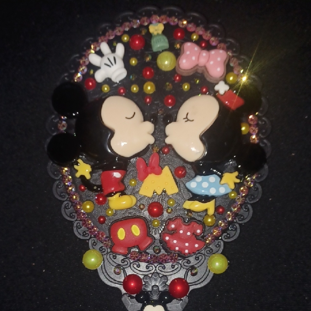 Mickey and Minnie Mouse Decorative Piece